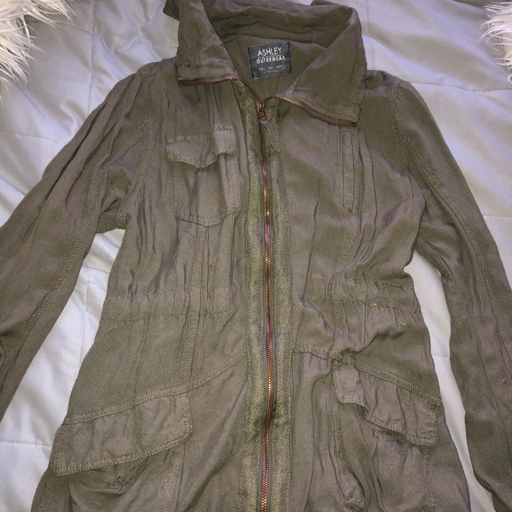 green army jacket!!!